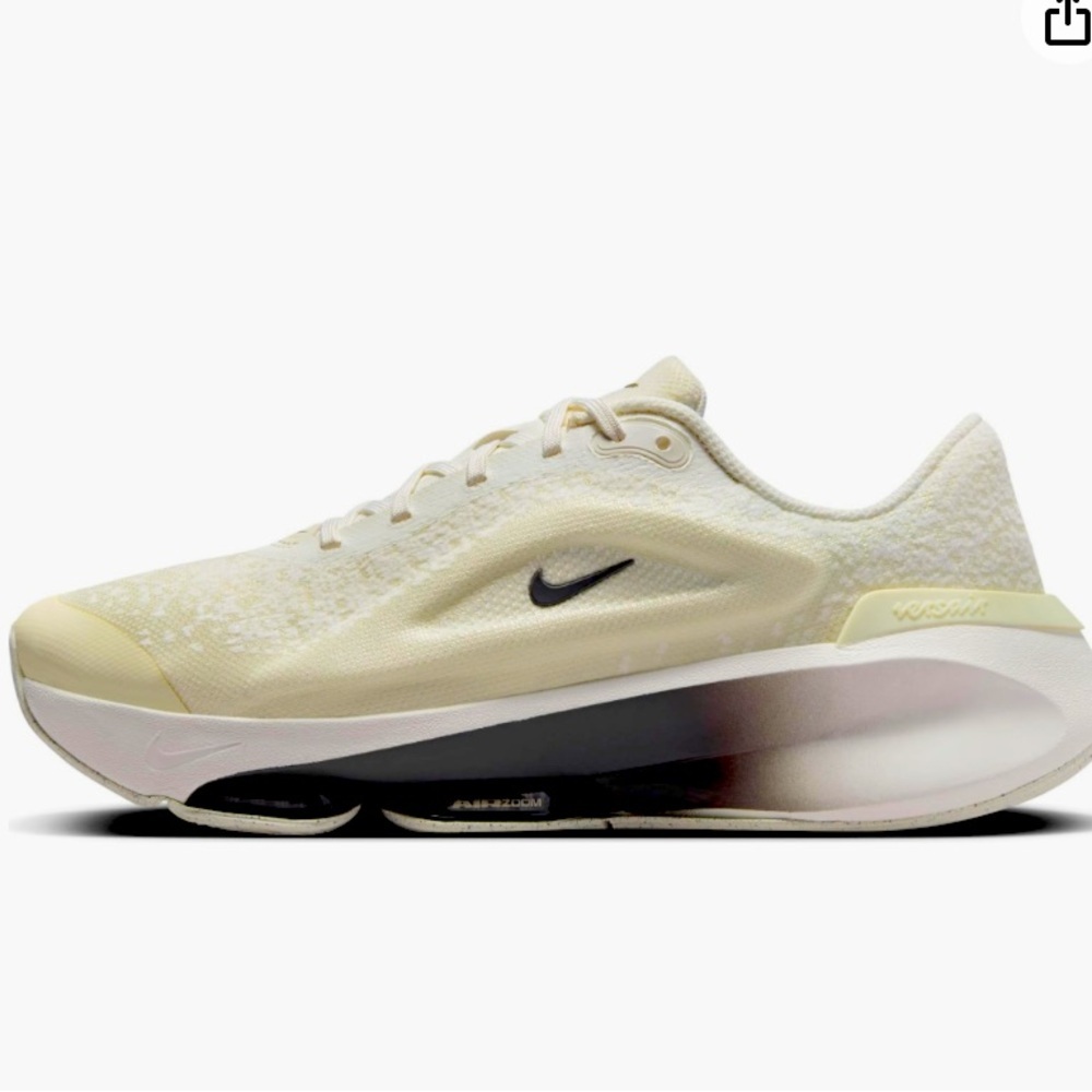 NIKE Versair white training sneakers